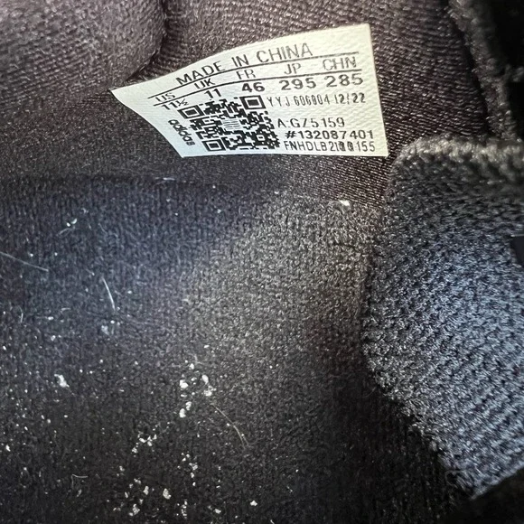 Adidas UltraBoost Light Running Shoes Mens Sz 11.5 Triple Black Training Sneaker - Picture 6 of 10